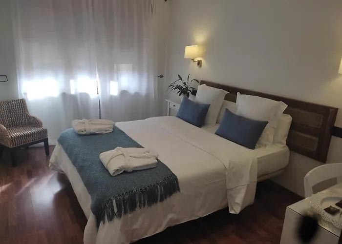 Carlos V Pensjonat 3*